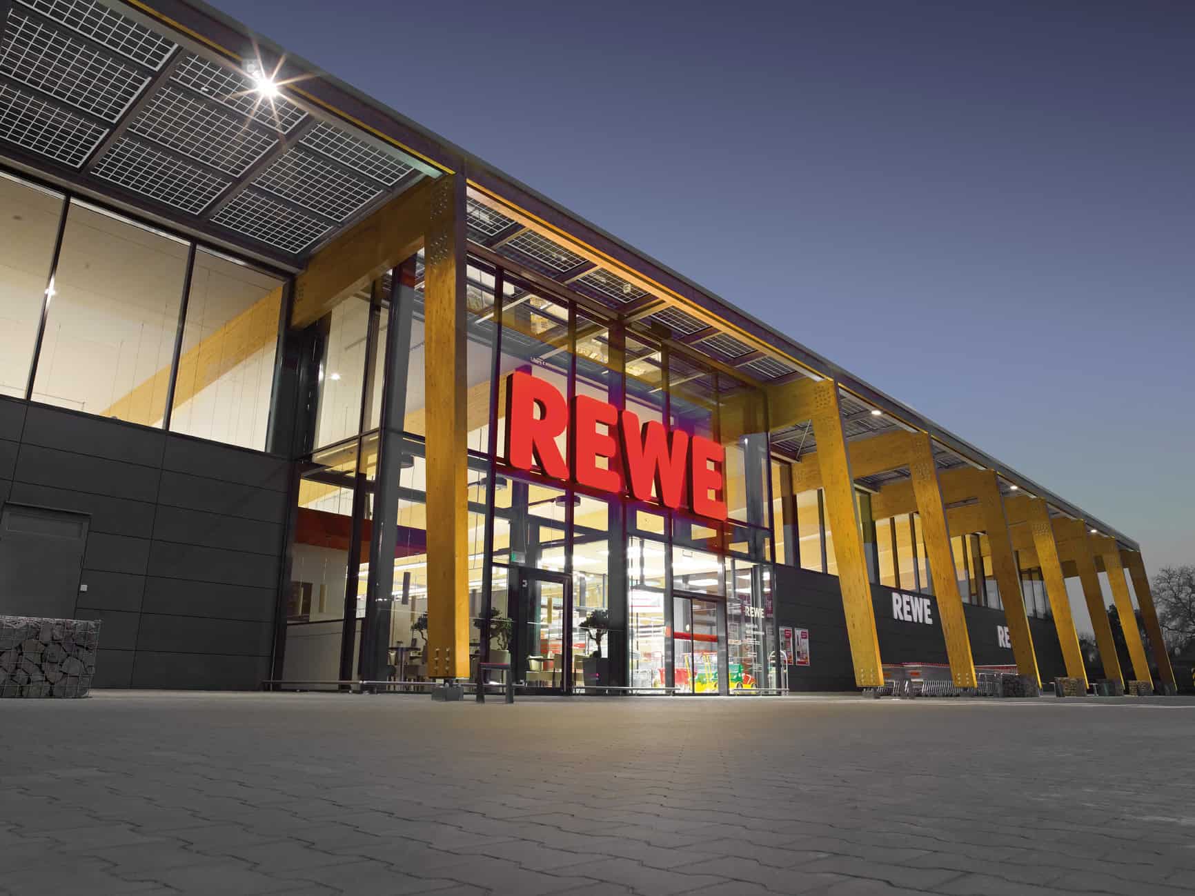 Rewe Außenansicht